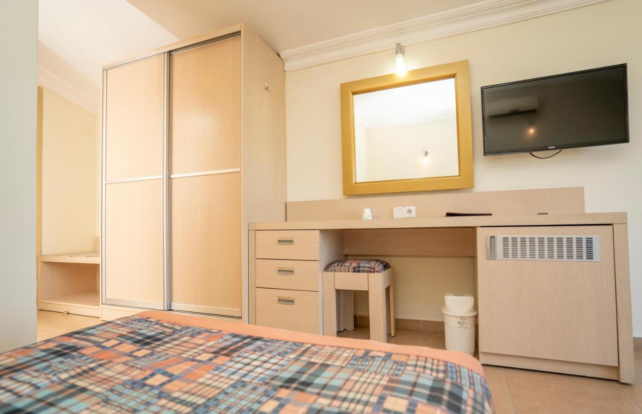 אלאניה Gardenia Beach Hotel מראה חיצוני תמונה