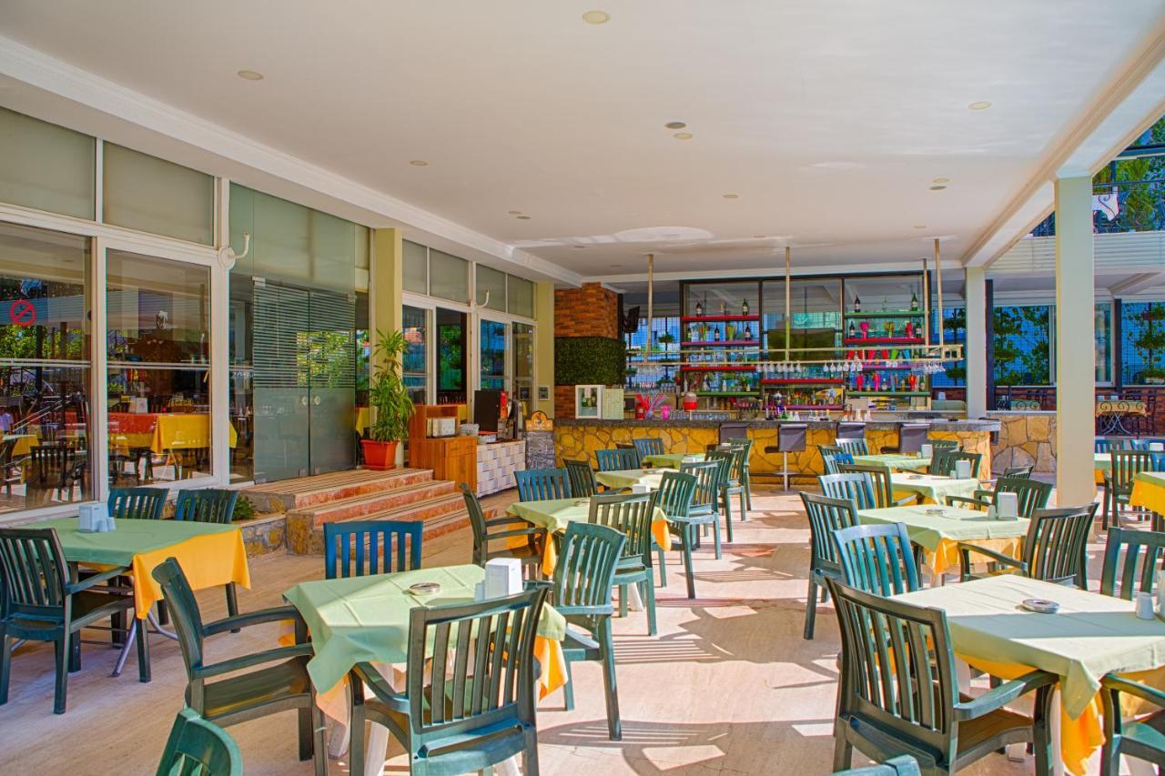 אלאניה Gardenia Beach Hotel מראה חיצוני תמונה